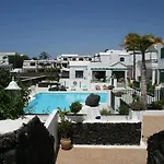 Acacias شقة