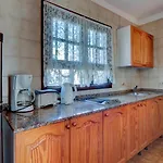 Apartment Acacias *