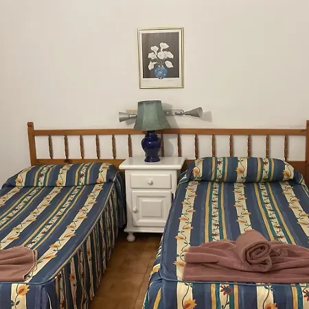 Apartament Acacias *