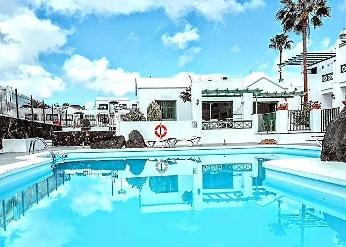 Acacias Apartament *