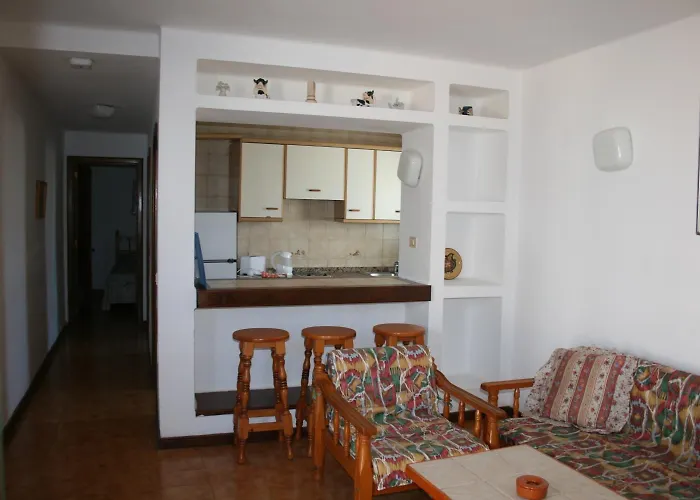 Apartament Acacias *