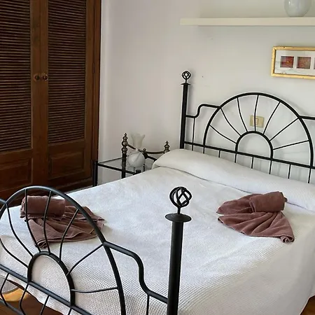 Apartment Acacias