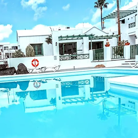 Acacias Apartment