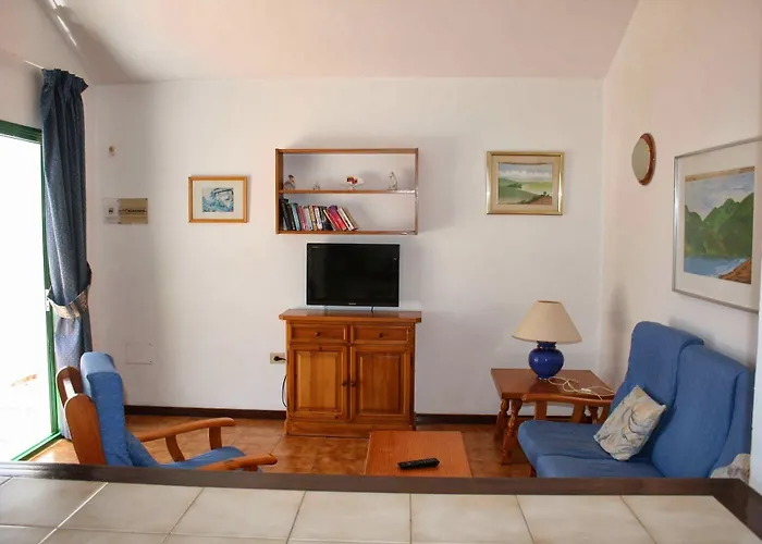 金合欢公寓式酒店 *