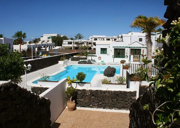 公寓 金合欢公寓式酒店 卡门港