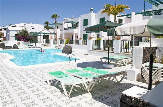 金合欢公寓式酒店 * 卡门港