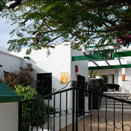 Acacias * 푸에르토 델 카르멘